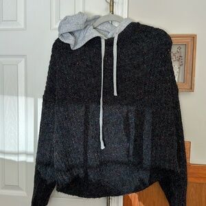 Offline by Aerie -sweater hoodie -worn once -size M